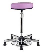 Tabouret d'examen sur patins à hauteur variable commande aux pieds